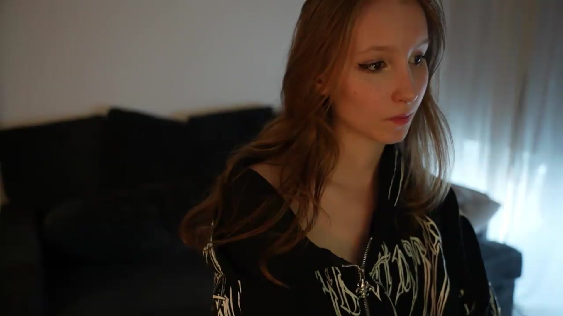 Gallery image thumbnail from Sw33t_g1rl's myfreecams stream on, 07/27/2026, 04:42 image 2 of 20