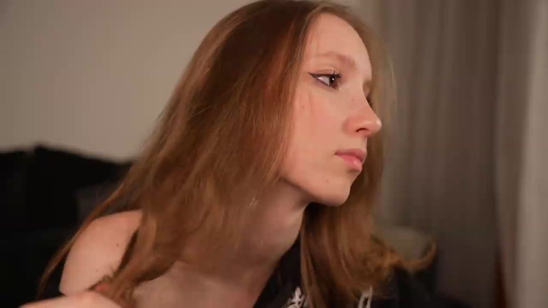 Gallery image thumbnail from Sw33t_g1rl's myfreecams stream on, 07/29/2026, 01:46 image 10 of 20