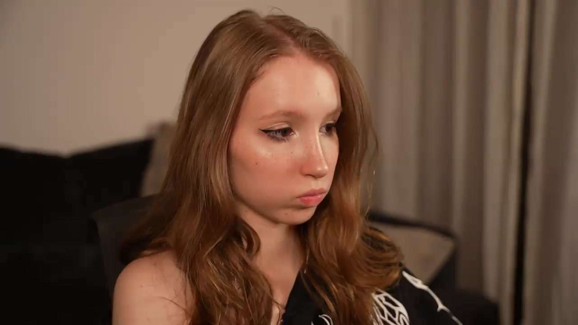Gallery image thumbnail from Sw33t_g1rl's myfreecams stream on, 07/29/2026, 22:20 image 1 of 20