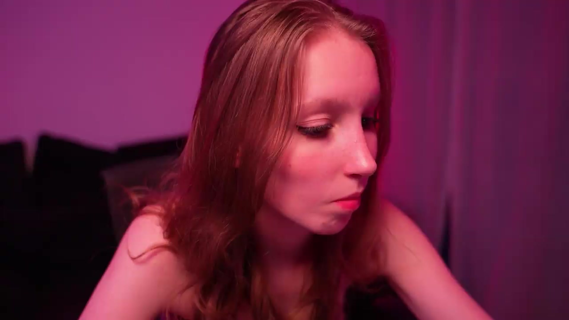 Gallery image thumbnail from Sw33t_g1rl's myfreecams stream on, 08/05/2026, 20:57 image 12 of 20