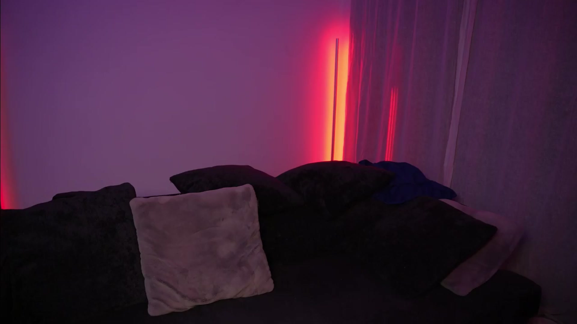 Gallery image thumbnail from Sw33t_g1rl's myfreecams stream on, 08/07/2026, 19:19 image 20 of 20