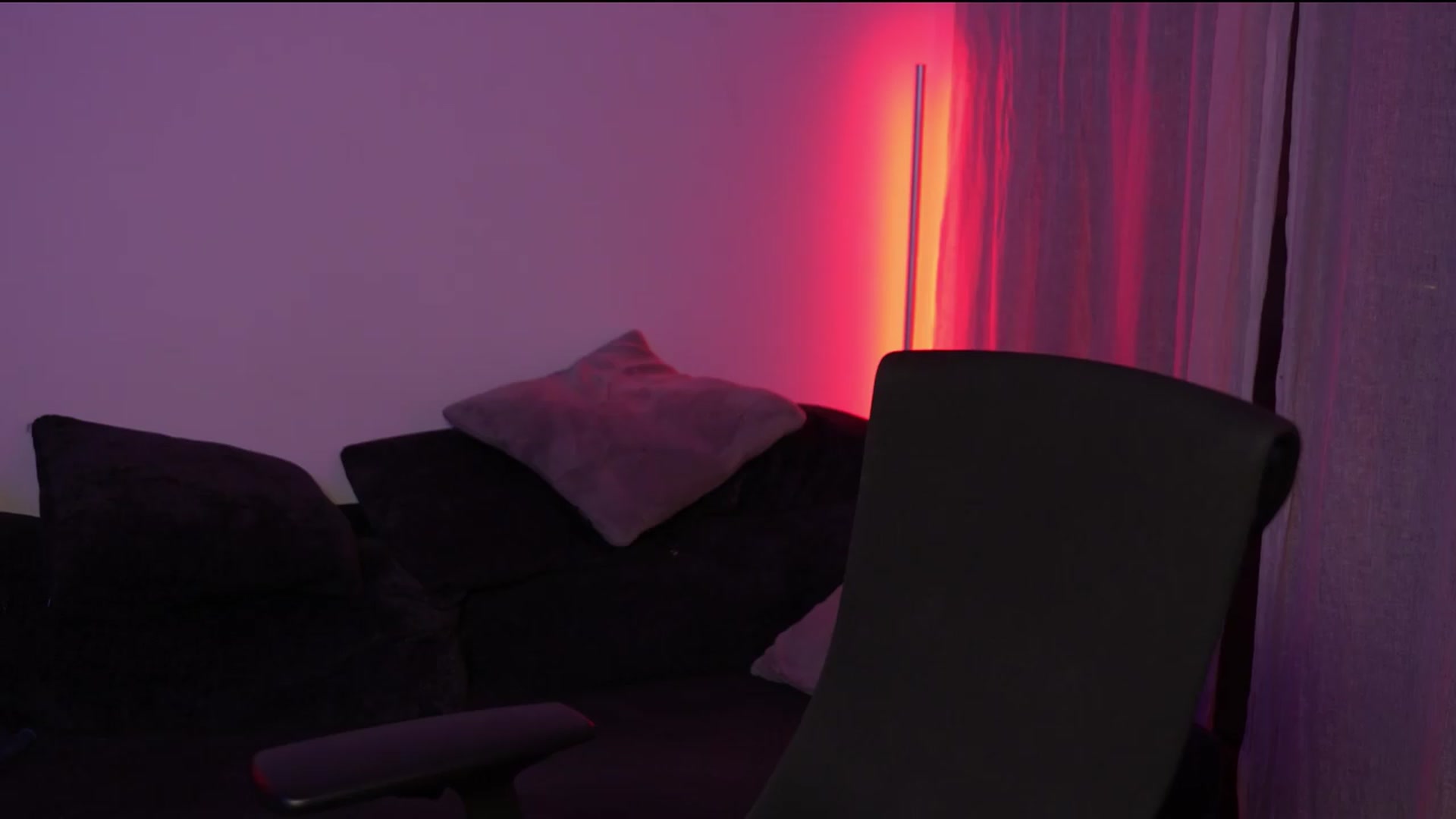Gallery image thumbnail from Sw33t_g1rl's myfreecams stream on, 08/14/2026, 20:28 image 8 of 20