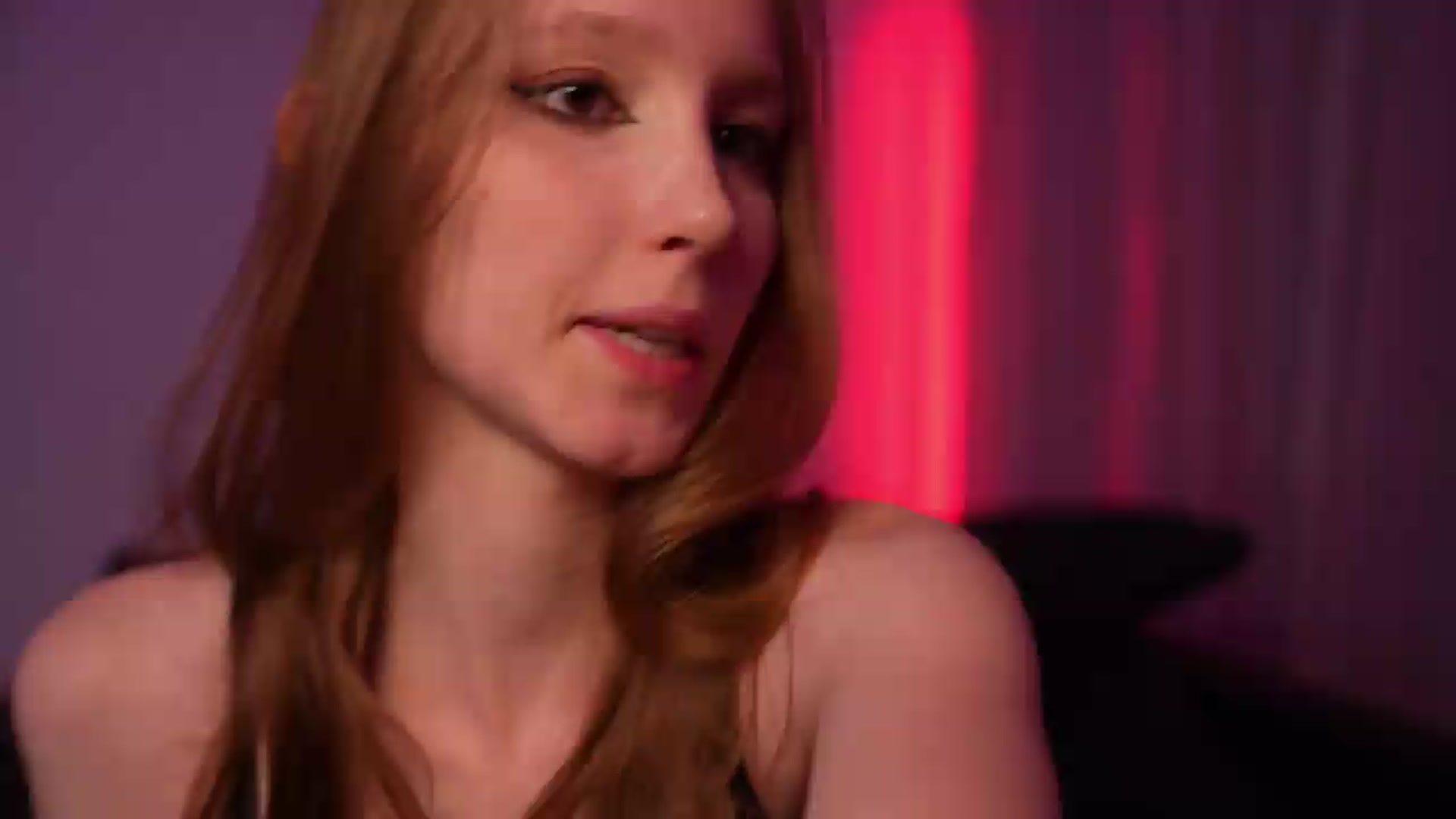Gallery image thumbnail from Sw33t_g1rl's myfreecams stream on, 08/16/2026, 19:31 image 19 of 20
