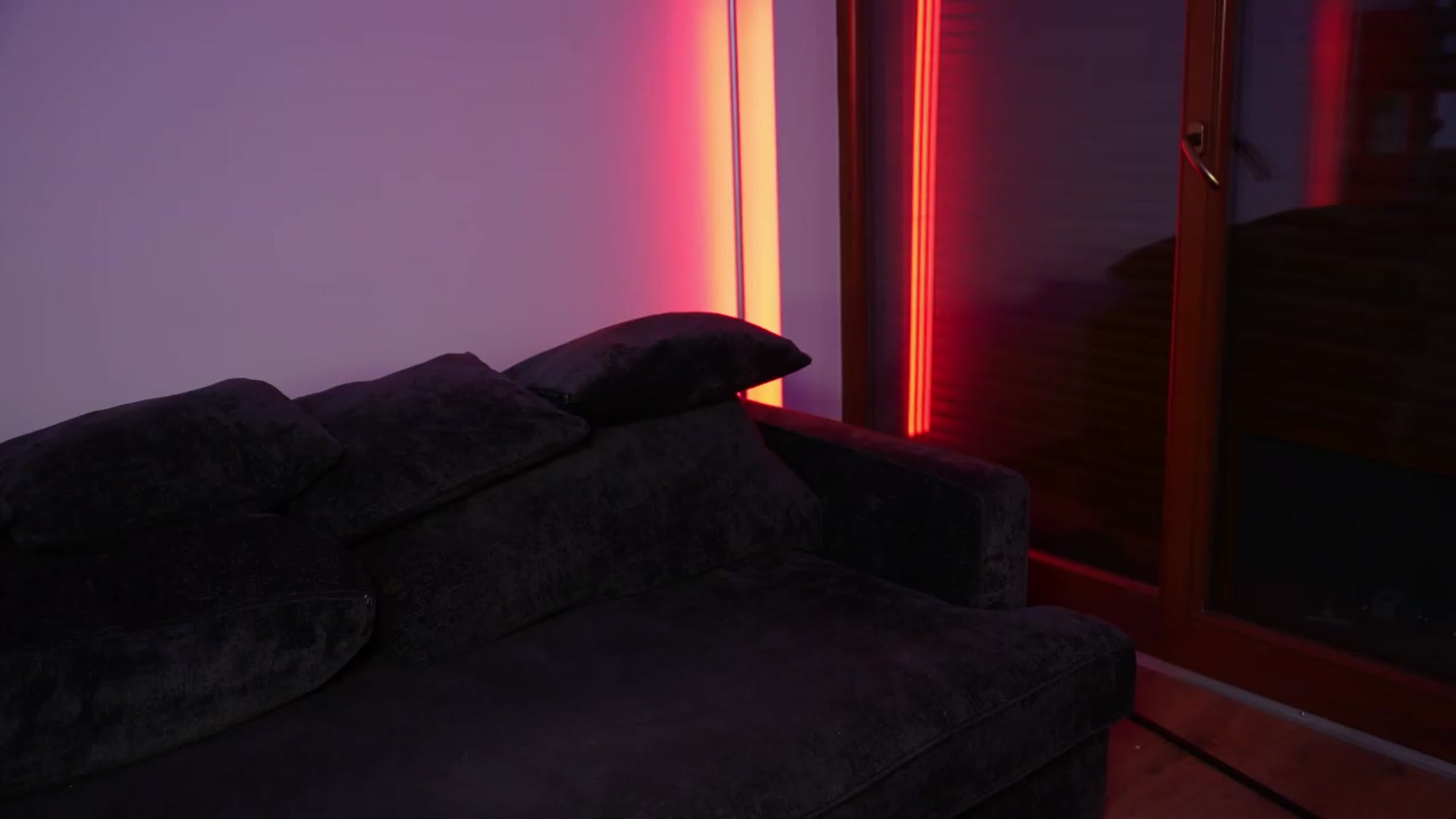 Gallery image thumbnail from Sw33t_g1rl's myfreecams stream on, 08/19/2026, 23:59 image 6 of 20