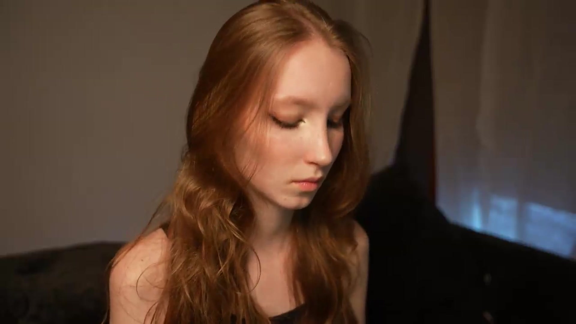 Gallery image thumbnail from Sw33t_g1rl's myfreecams stream on, 08/20/2026, 20:27 image 4 of 20