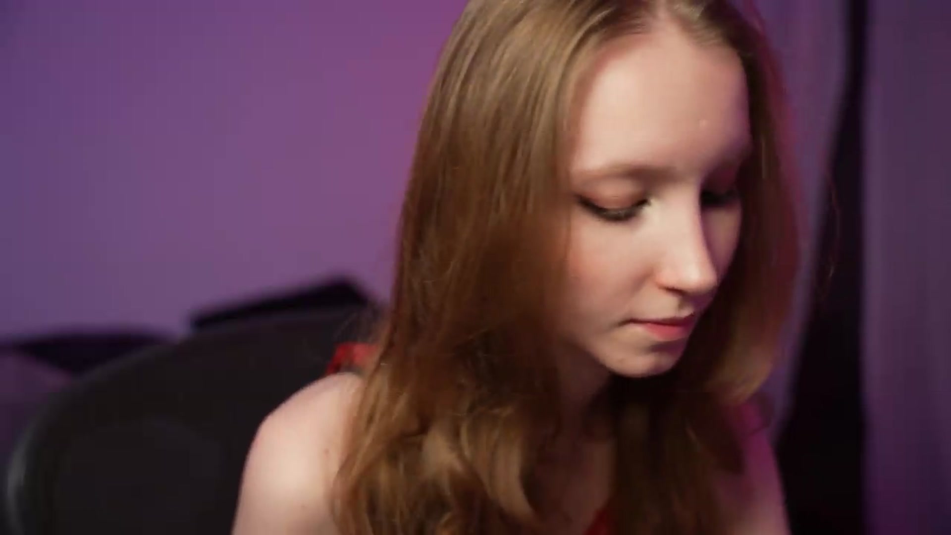 Gallery image thumbnail from Sw33t_g1rl's myfreecams stream on, 08/21/2026, 20:07 image 13 of 20