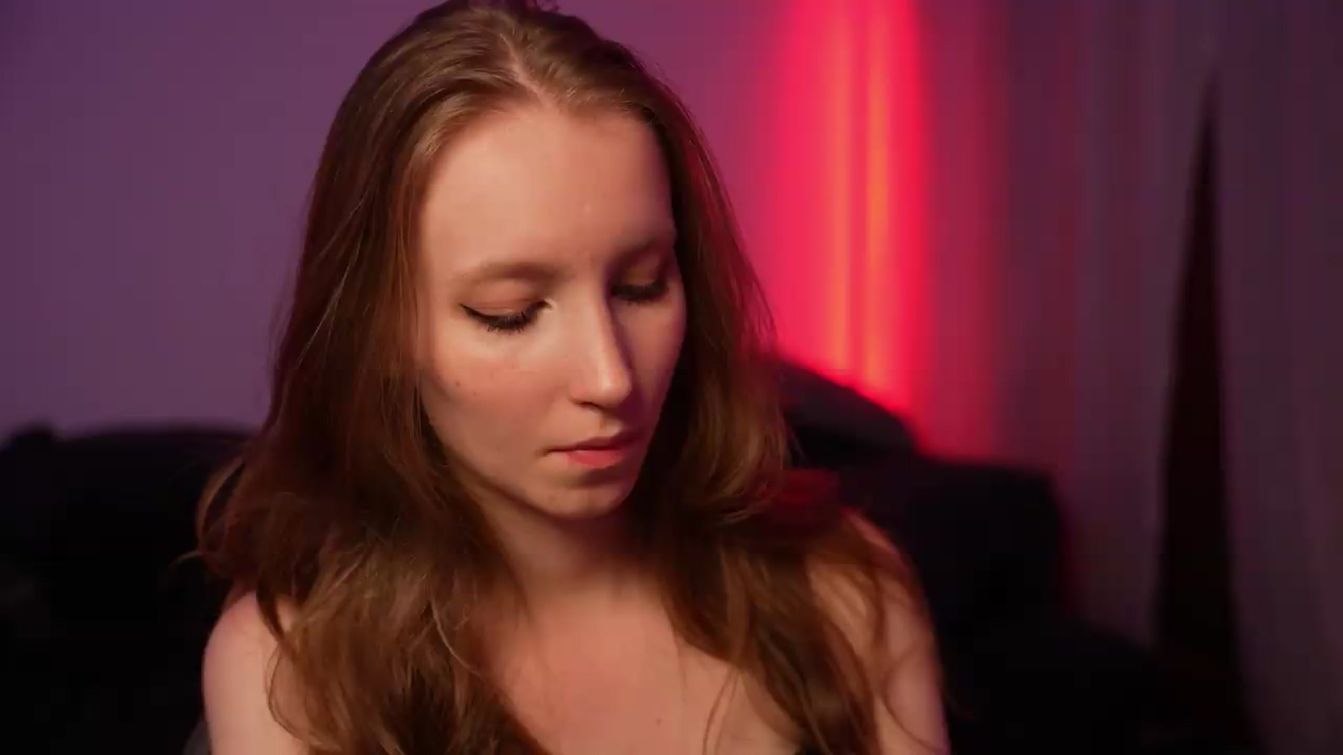 Gallery image thumbnail from Sw33t_g1rl's myfreecams stream on, 08/22/2026, 22:08 image 2 of 20