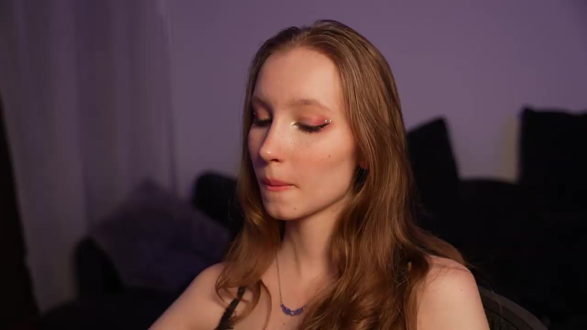 Gallery image thumbnail from Sw33t_g1rl's myfreecams stream on, 08/23/2026, 20:27 image 11 of 20