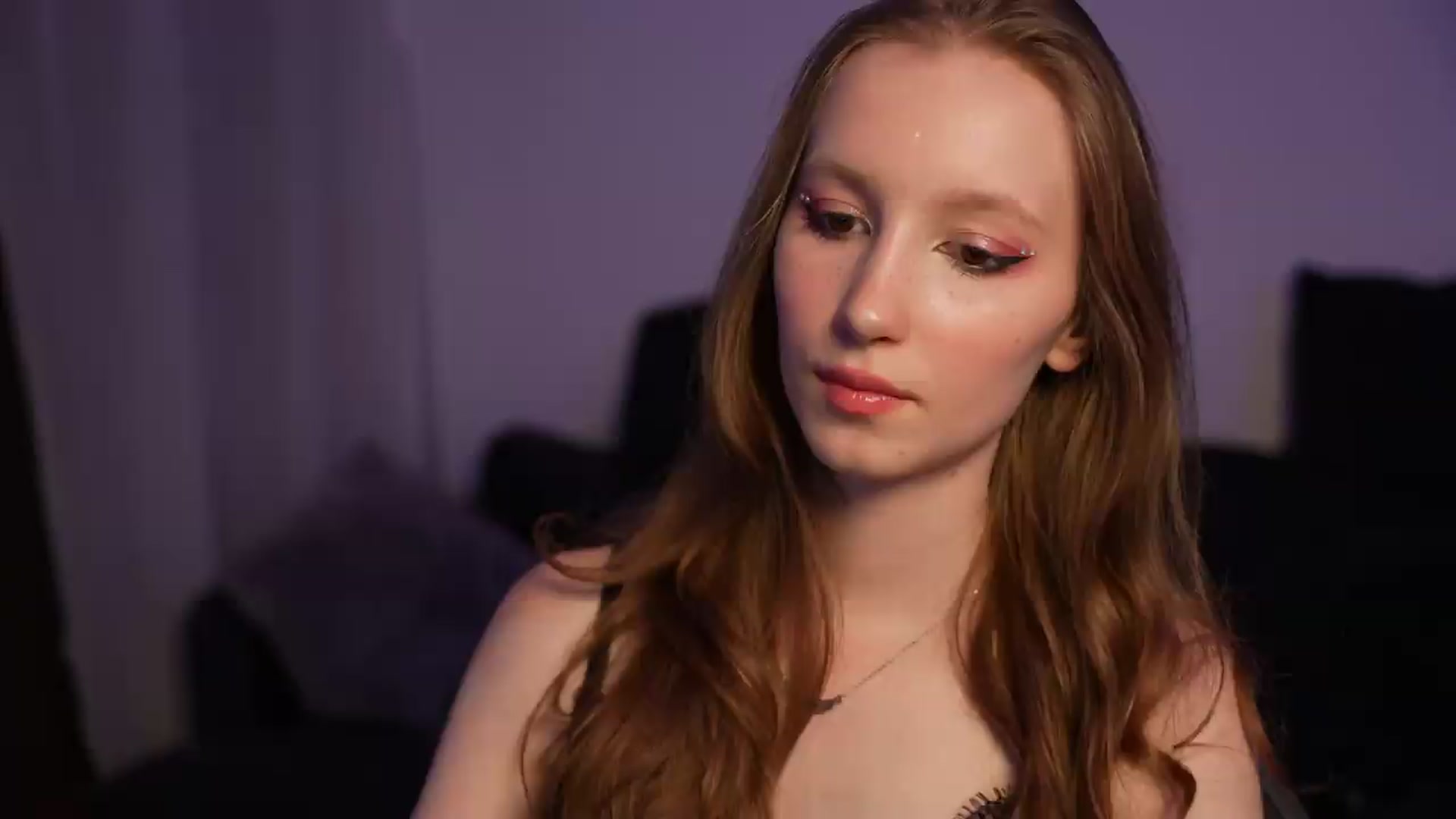 Gallery image thumbnail from Sw33t_g1rl's myfreecams stream on, 08/23/2026, 20:27 image 8 of 20