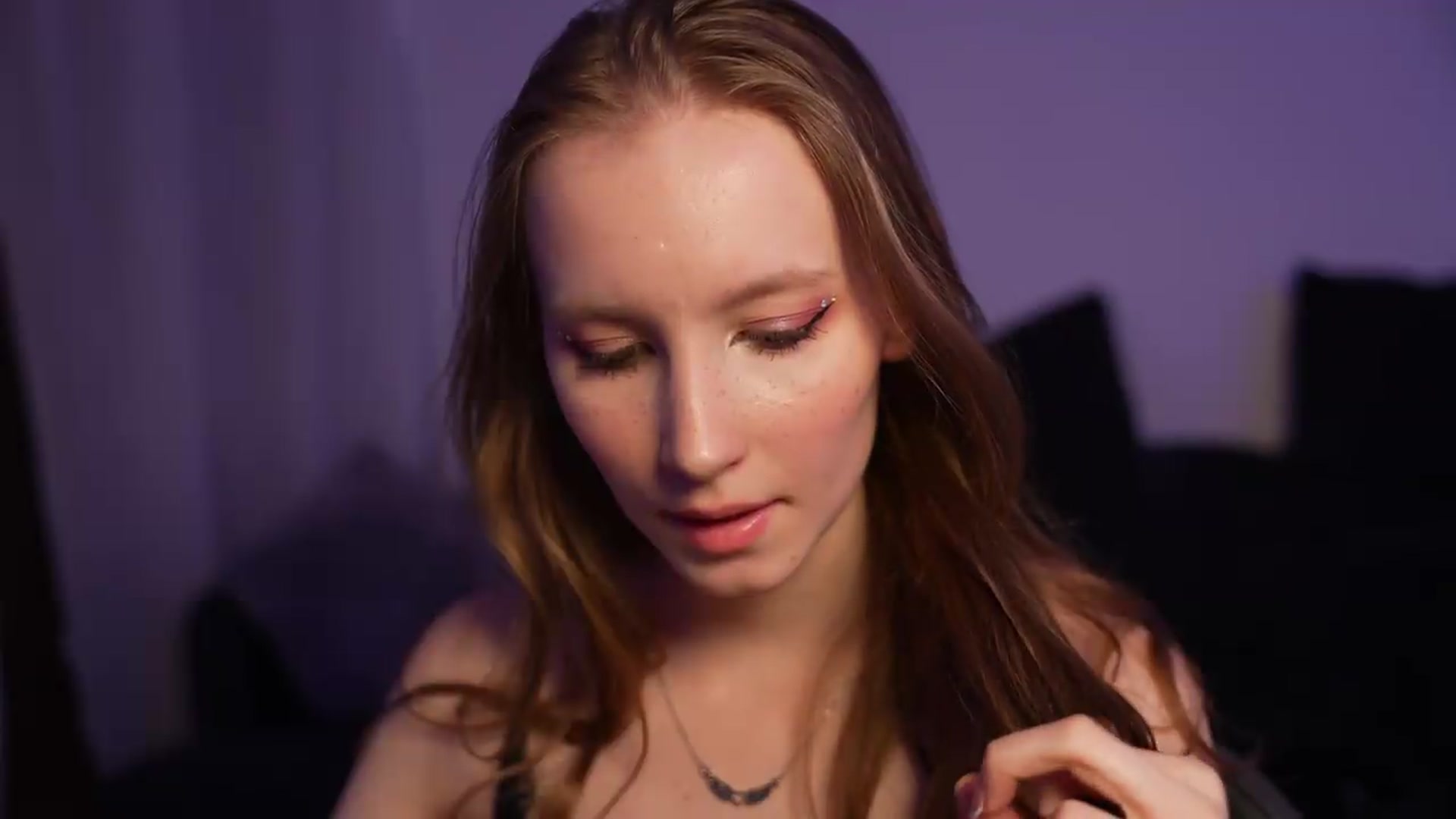 Gallery image thumbnail from Sw33t_g1rl's myfreecams stream on, 08/23/2026, 20:27 image 16 of 20