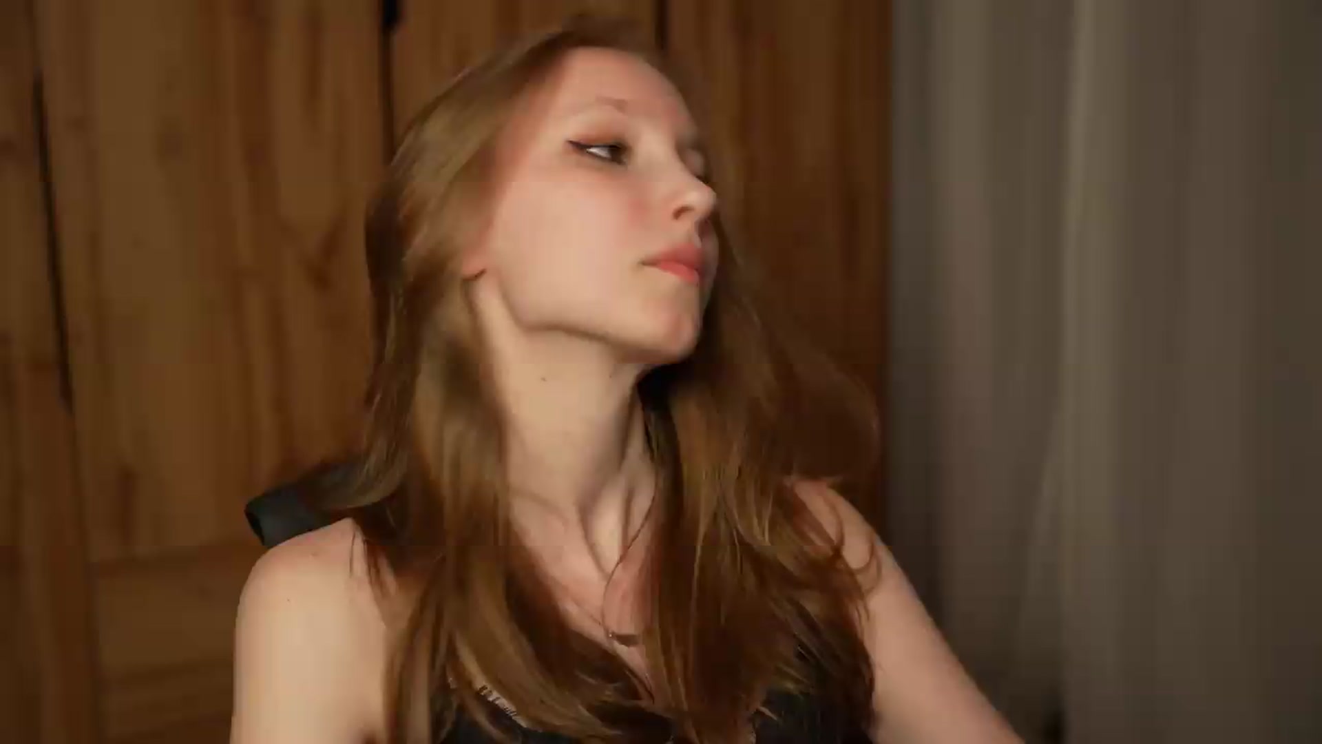 Gallery image thumbnail from Sw33t_g1rl's myfreecams stream on, 08/24/2026, 20:12 image 16 of 20