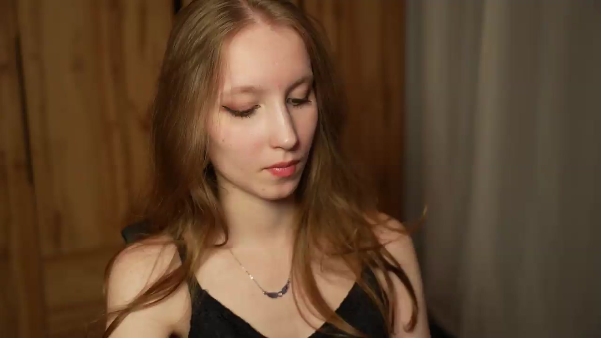 Gallery image thumbnail from Sw33t_g1rl's myfreecams stream on, 08/24/2026, 20:12 image 6 of 20