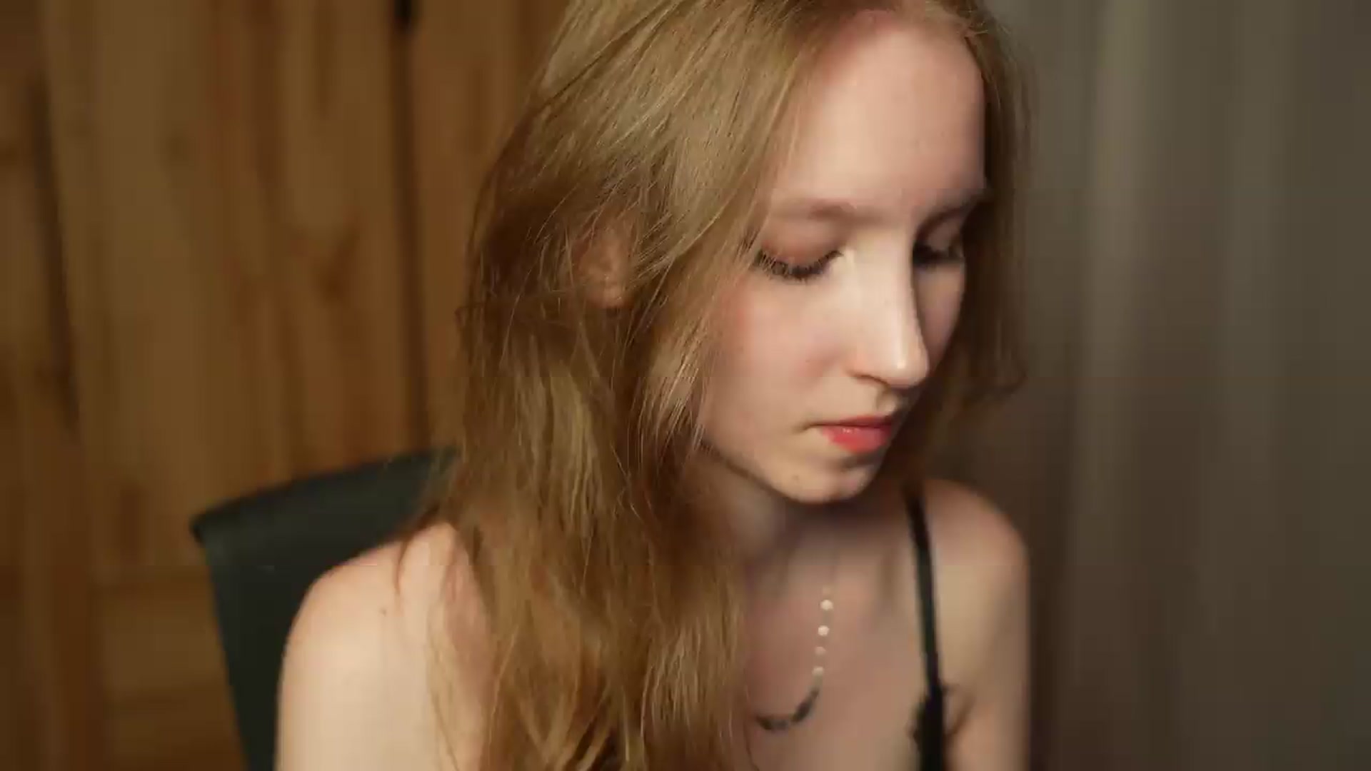 Gallery image thumbnail from Sw33t_g1rl's myfreecams stream on, 08/24/2026, 20:12 image 11 of 20