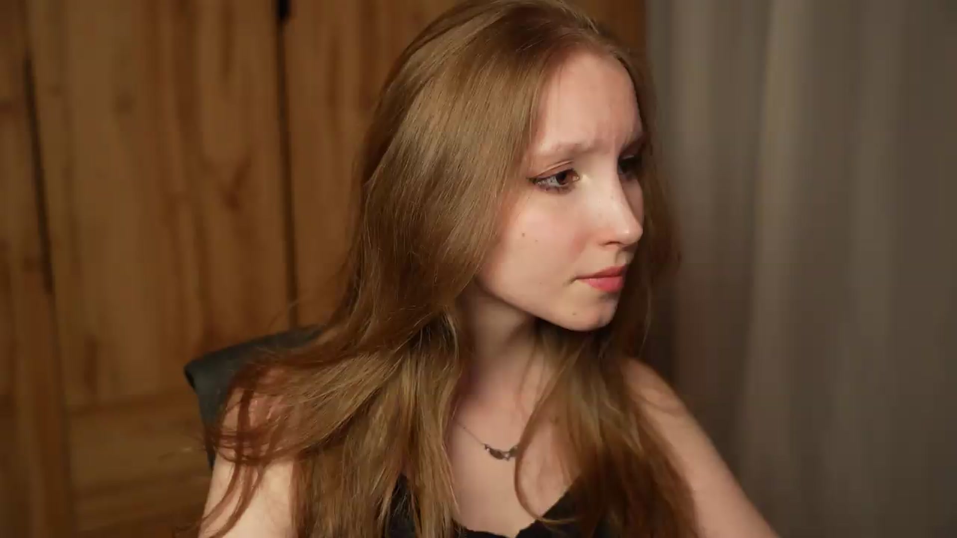 Gallery image thumbnail from Sw33t_g1rl's myfreecams stream on, 08/24/2026, 20:12 image 8 of 20