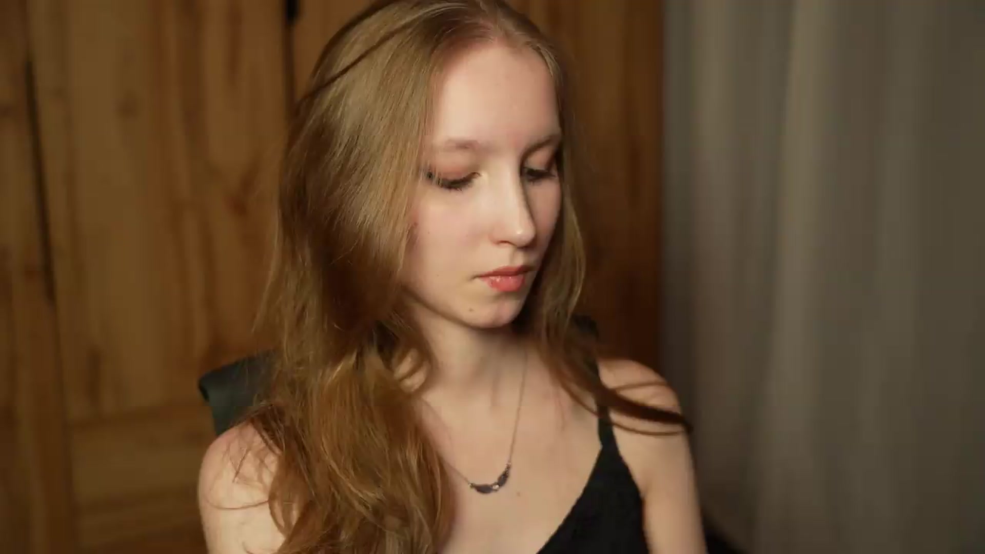Gallery image thumbnail from Sw33t_g1rl's myfreecams stream on, 08/24/2026, 20:12 image 1 of 20