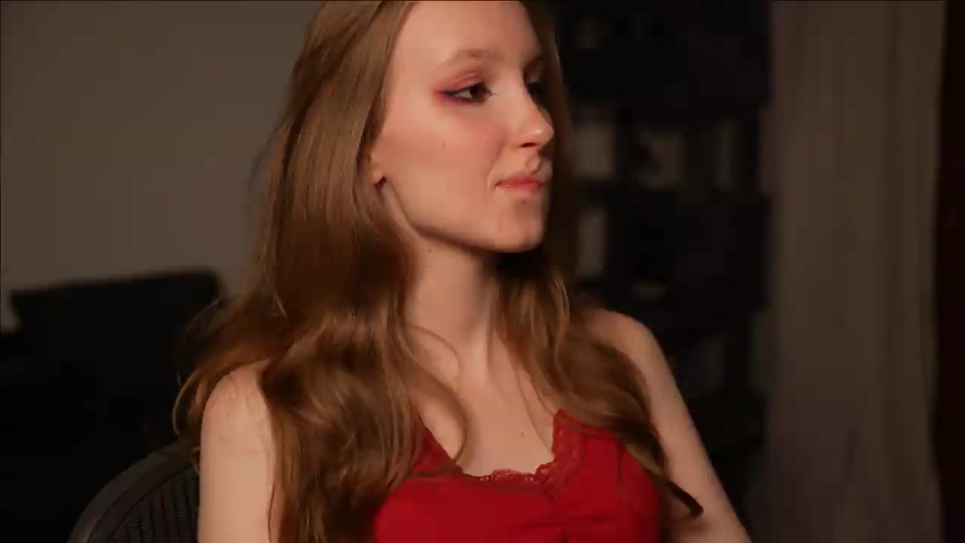 Gallery image thumbnail from Sw33t_g1rl's myfreecams stream on, 08/29/2026, 19:11 image 14 of 20