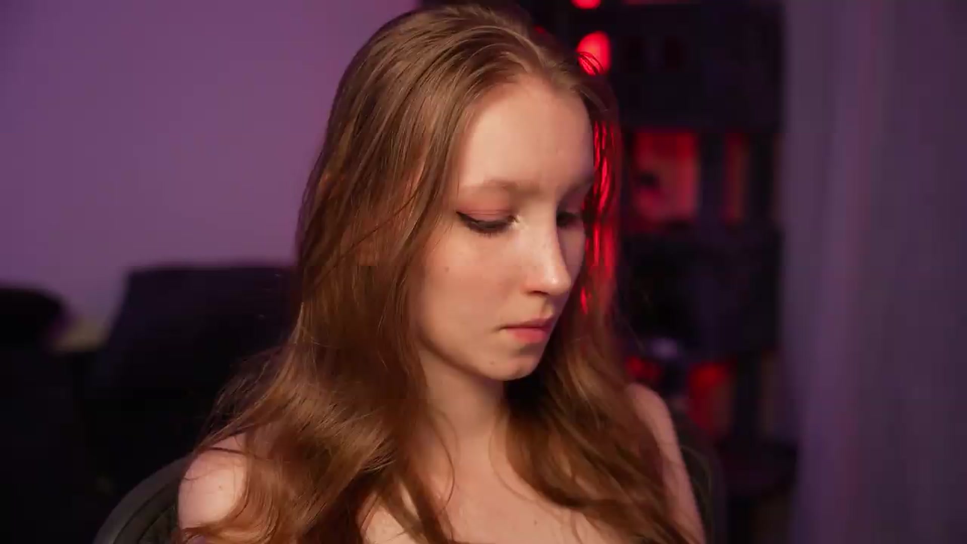 Gallery image thumbnail from Sw33t_g1rl's myfreecams stream on, 08/31/2026, 21:47 image 2 of 20