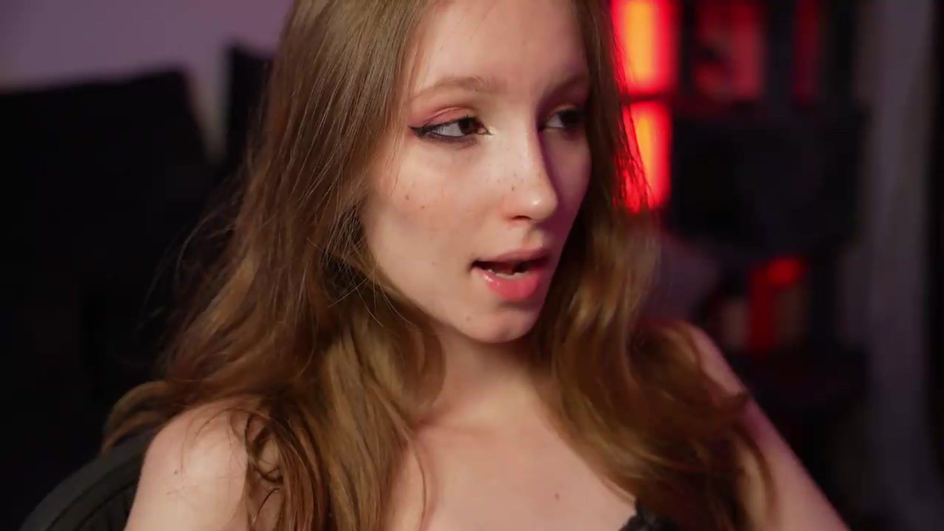 Gallery image thumbnail from Sw33t_g1rl's myfreecams stream on, 09/02/2026, 20:19 image 2 of 20