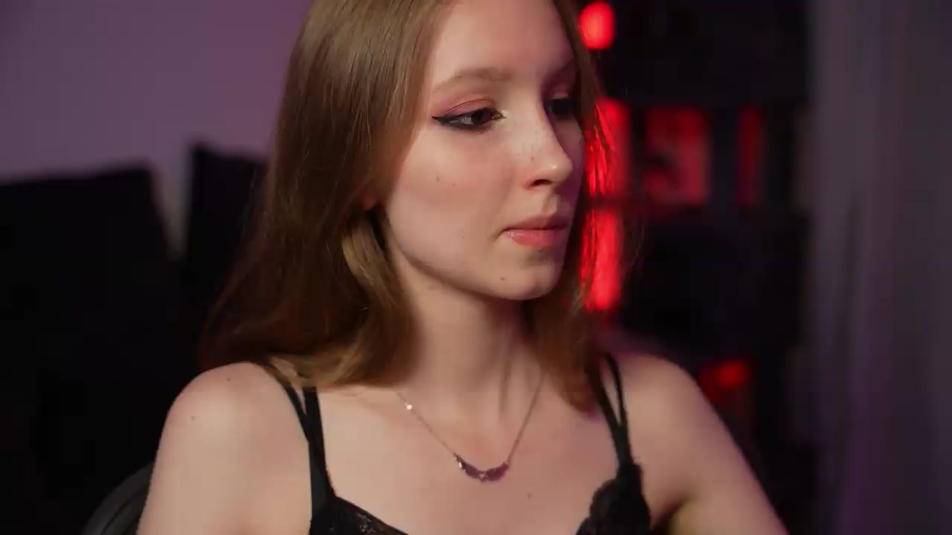 Gallery image thumbnail from Sw33t_g1rl's myfreecams stream on, 09/02/2026, 22:37 image 6 of 20