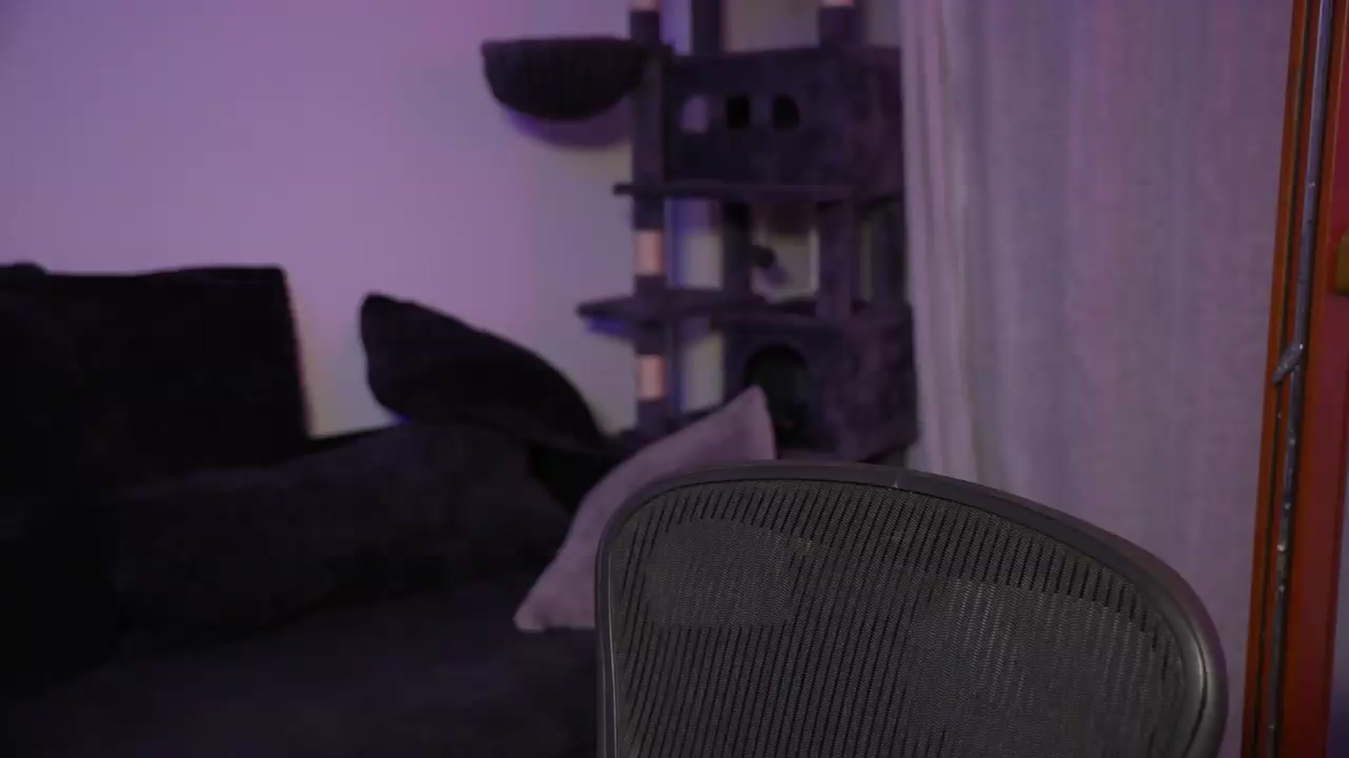 Gallery image thumbnail from Sw33t_g1rl's myfreecams stream on, 09/05/2026, 20:46 image 11 of 20