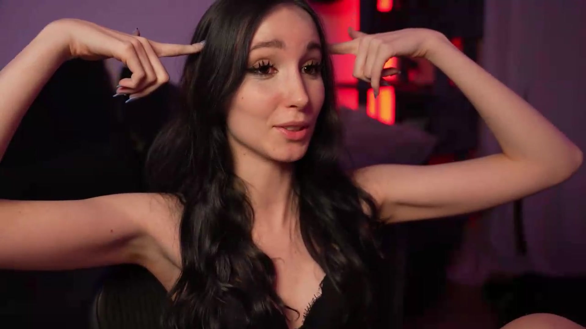 Gallery image thumbnail from Sw33t_g1rl's myfreecams stream on, 09/12/2026, 04:57 image 2 of 20