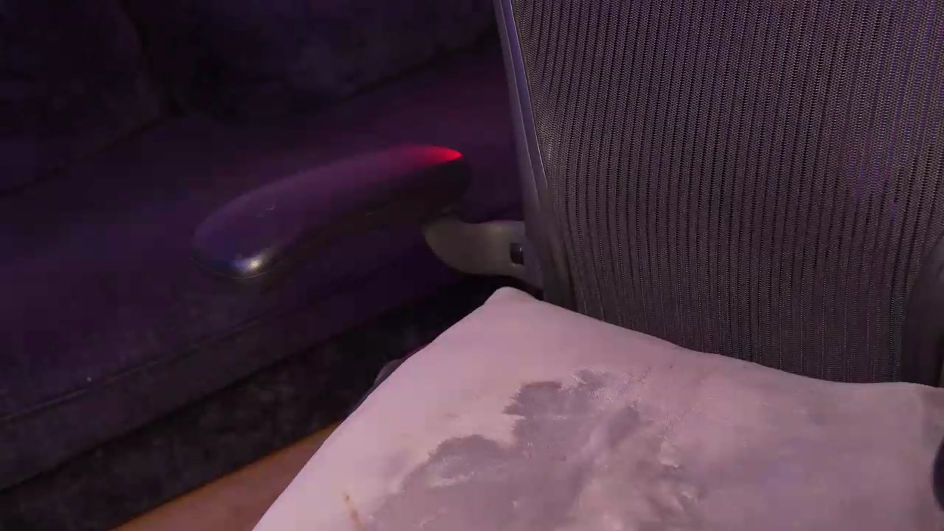 Gallery image thumbnail from Sw33t_g1rl's myfreecams stream on, 09/24/2026, 02:00 image 17 of 20