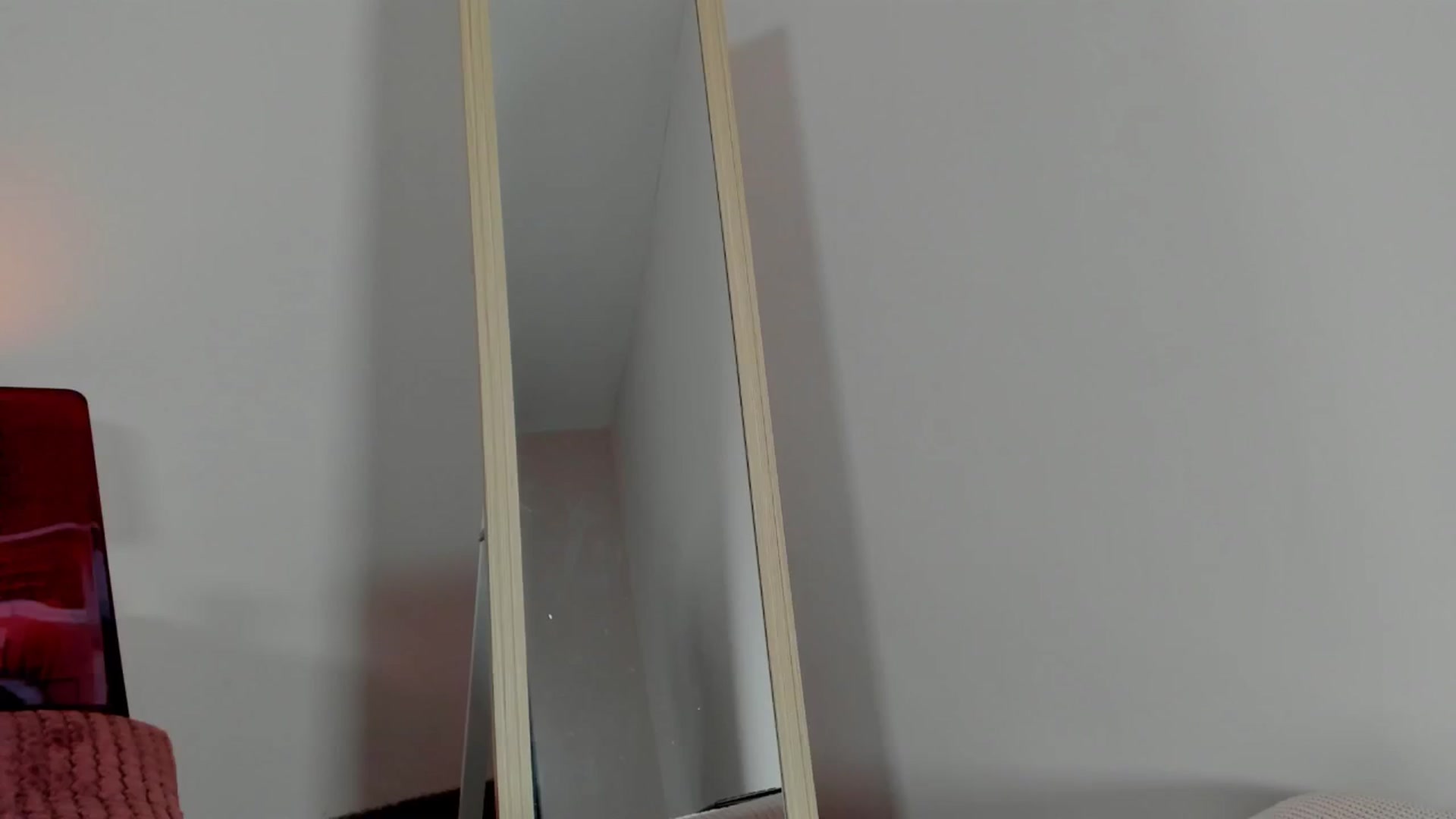 Gallery image thumbnail from SweeTtiffany's myfreecams stream on, 01/21/2025, 16:40 image 13 of 20