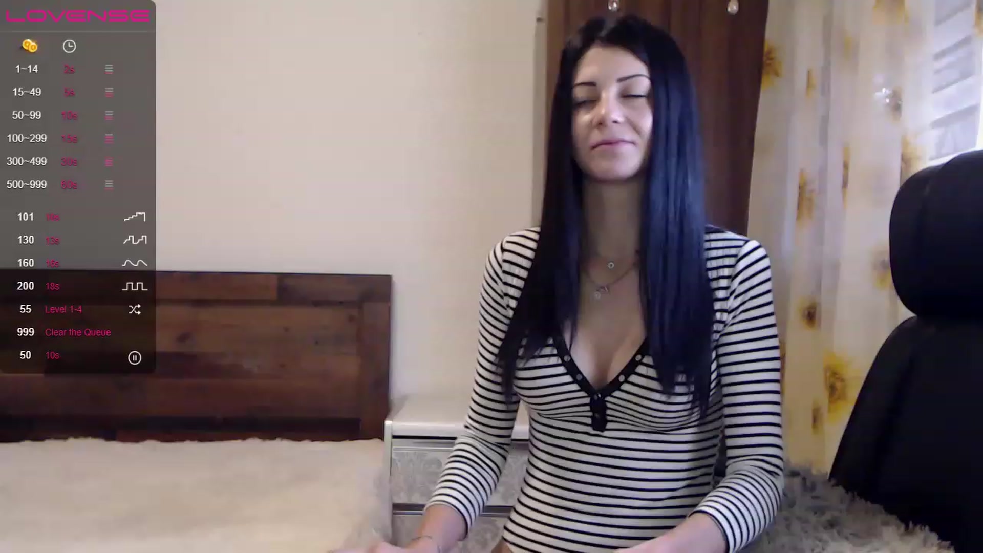 Gallery image thumbnail from Sweet4you_'s myfreecams stream on, 12/19/2022, 08:03 image 1 of 20