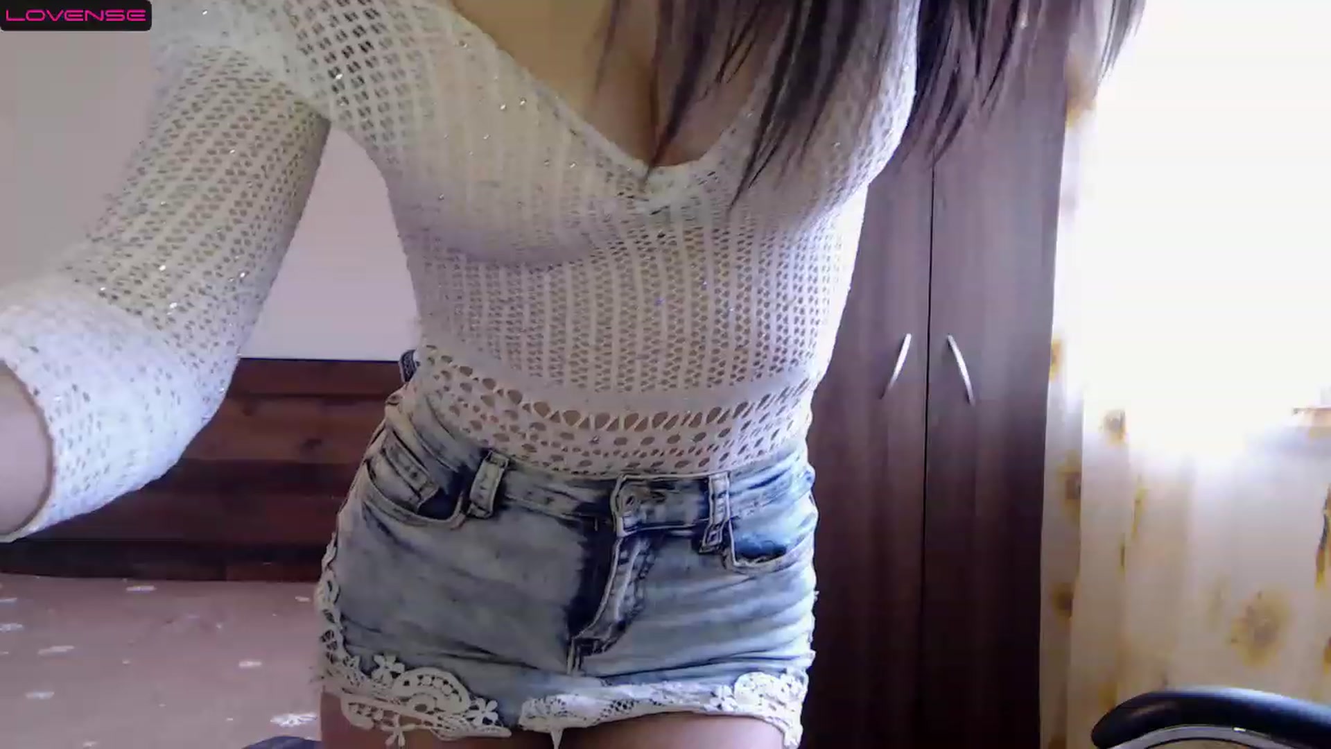 Gallery image thumbnail from Sweet4you_'s myfreecams stream on, 01/16/2023, 08:53 image 17 of 20