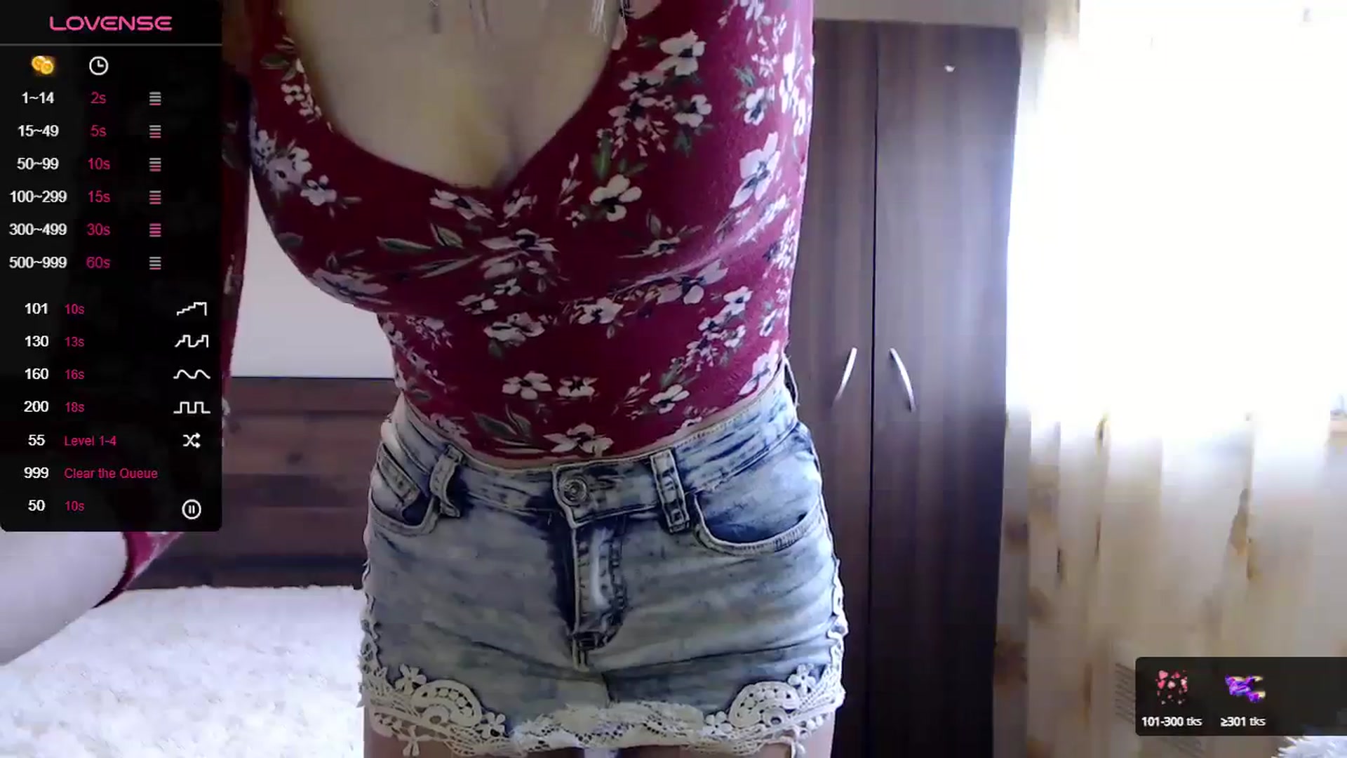 Gallery image thumbnail from Sweet4you_'s myfreecams stream on, 02/29/2024, 08:28 image 5 of 20