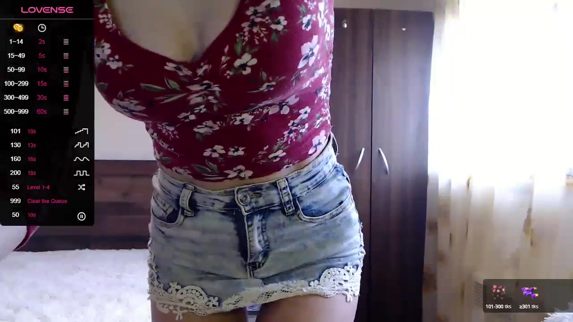 Gallery image thumbnail from Sweet4you_'s myfreecams stream on, 02/29/2024, 08:28 image 3 of 20