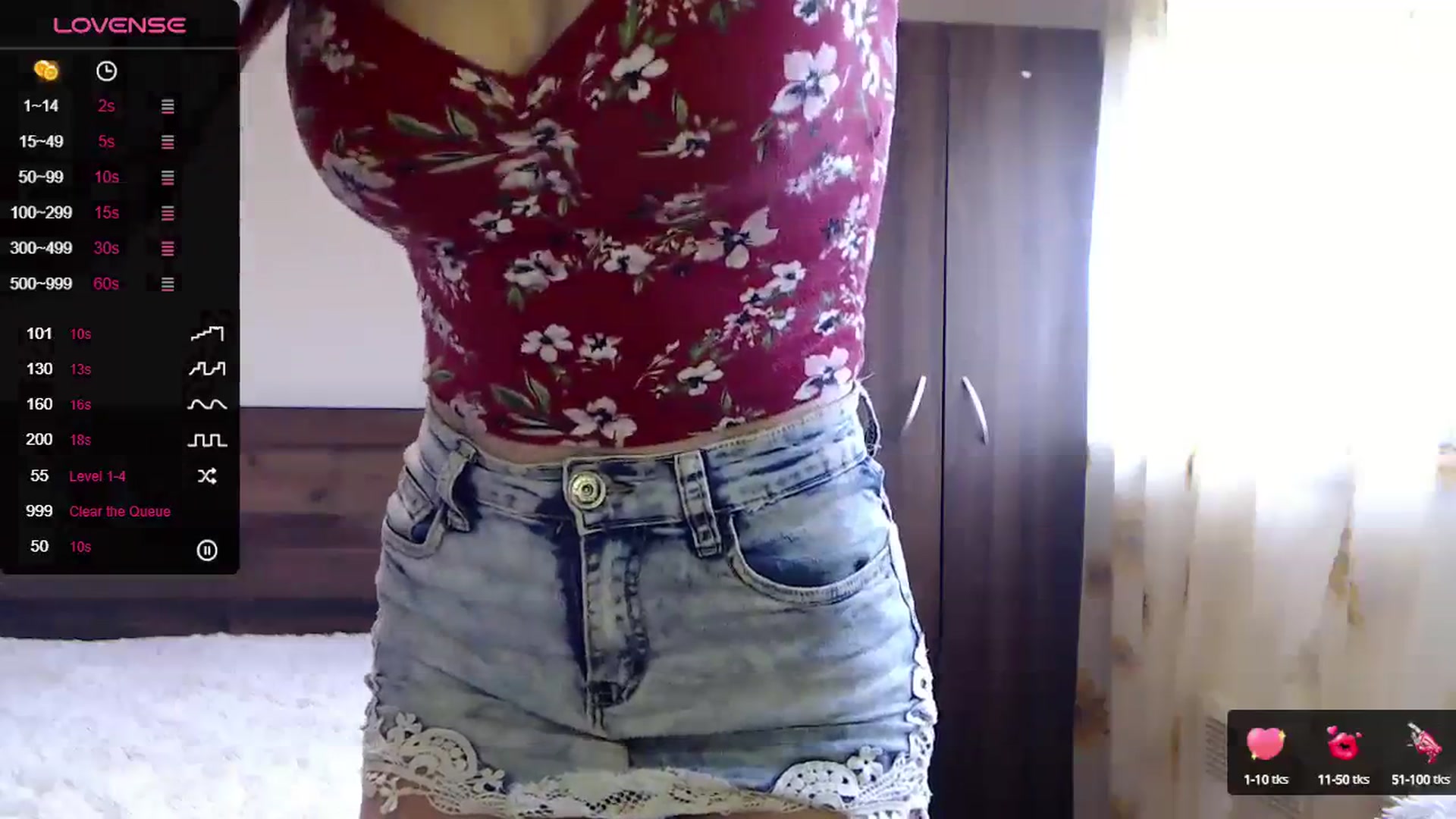 Gallery image thumbnail from Sweet4you_'s myfreecams stream on, 02/29/2024, 08:28 image 12 of 20