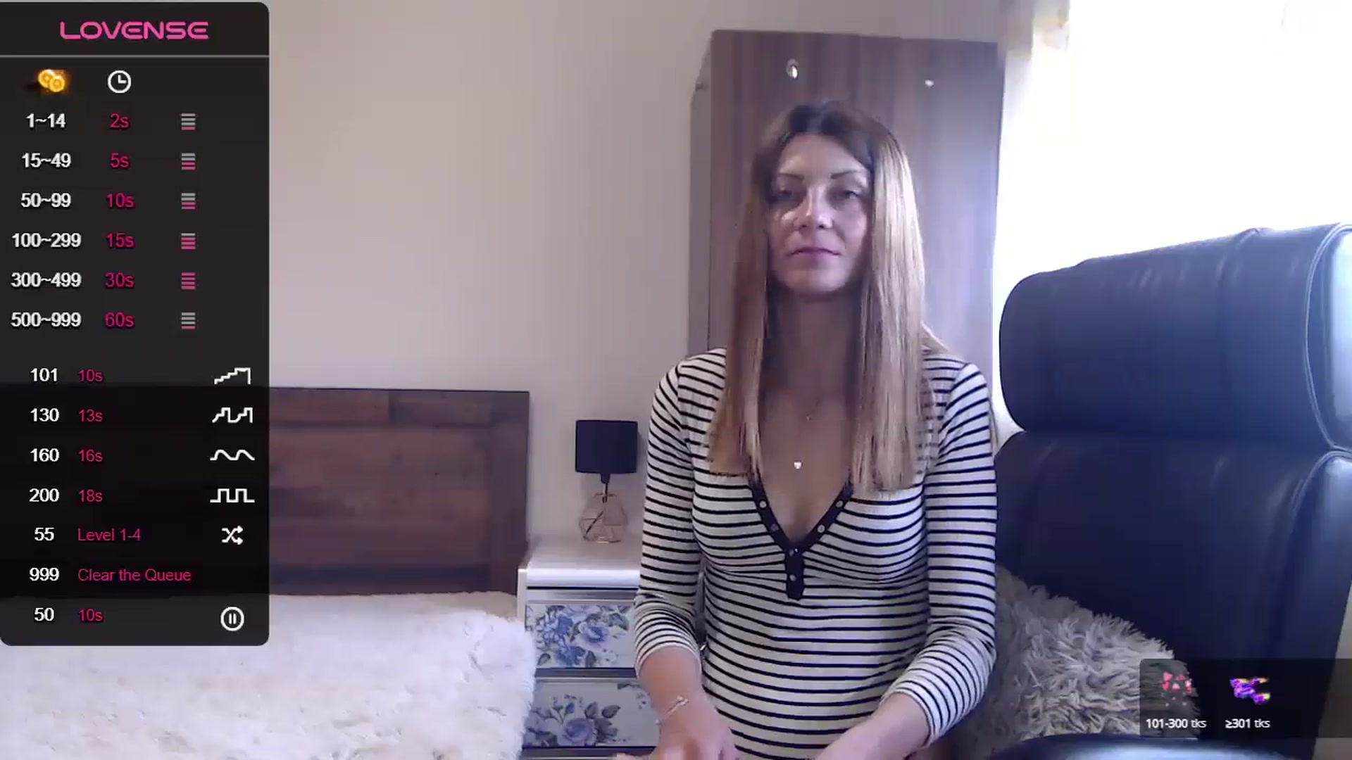Gallery image thumbnail from Sweet4you_'s myfreecams stream on, 03/11/2024, 08:22 image 9 of 20