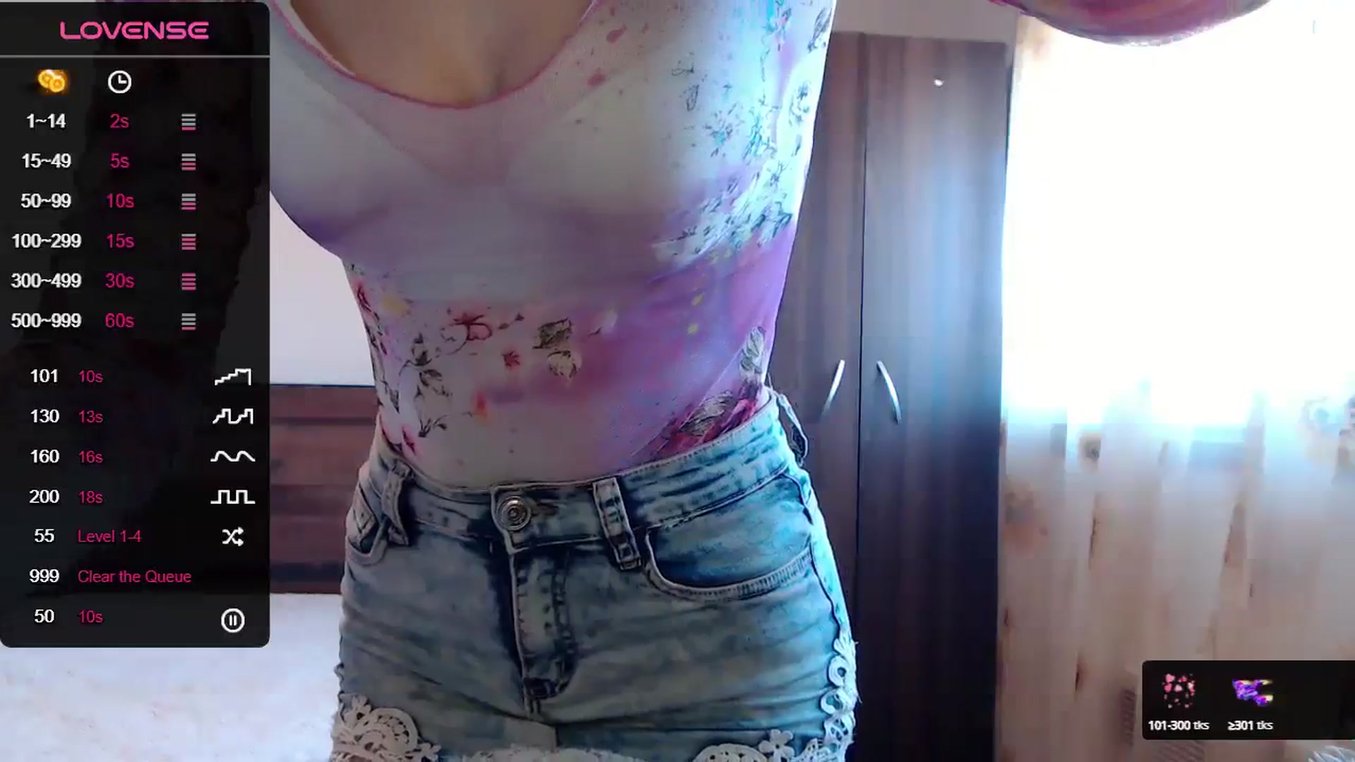 Gallery image thumbnail from Sweet4you_'s myfreecams stream on, 03/26/2024, 07:21 image 13 of 20