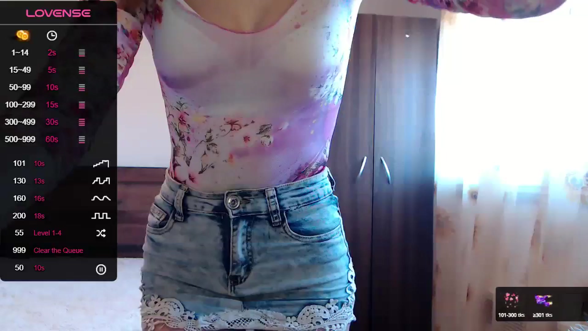 Gallery image thumbnail from Sweet4you_'s myfreecams stream on, 03/26/2024, 07:21 image 19 of 20
