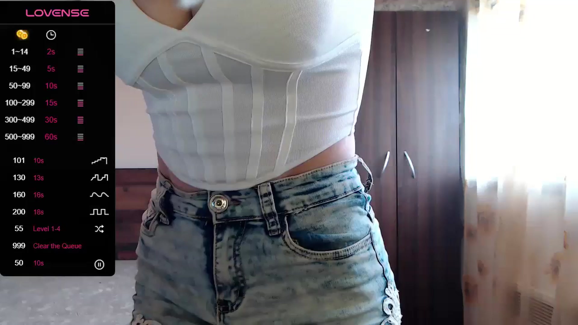 Gallery image thumbnail from Sweet4you_'s myfreecams stream on, 05/03/2024, 07:21 image 15 of 20