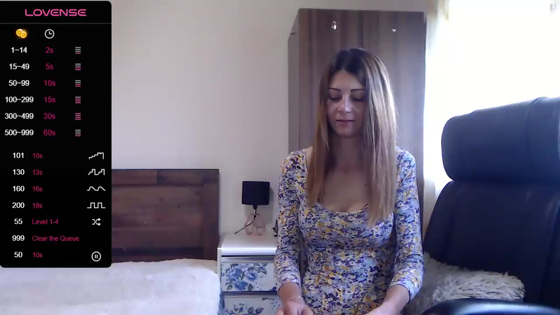 Gallery image thumbnail from Sweet4you_'s myfreecams stream on, 05/09/2024, 08:07 image 12 of 20