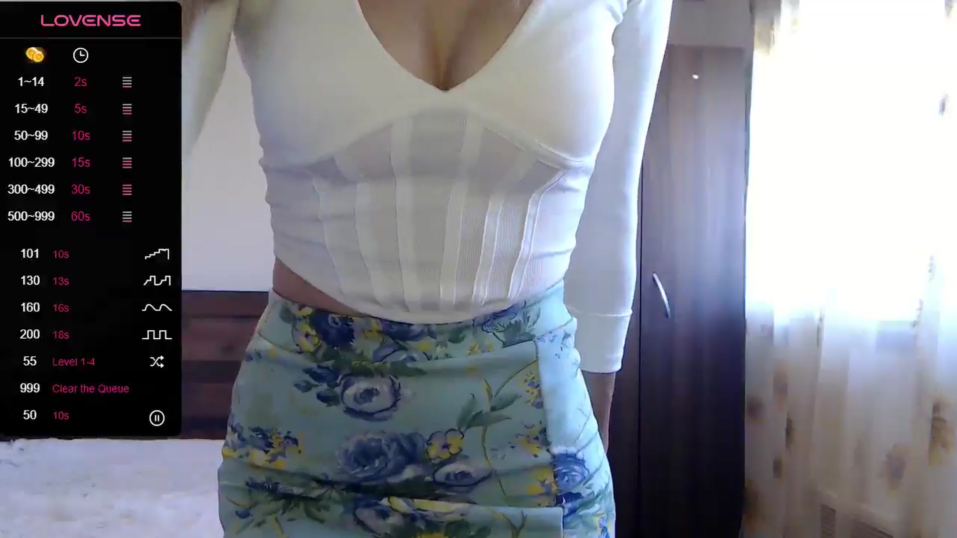Gallery image thumbnail from Sweet4you_'s myfreecams stream on, 05/27/2024, 07:44 image 7 of 20