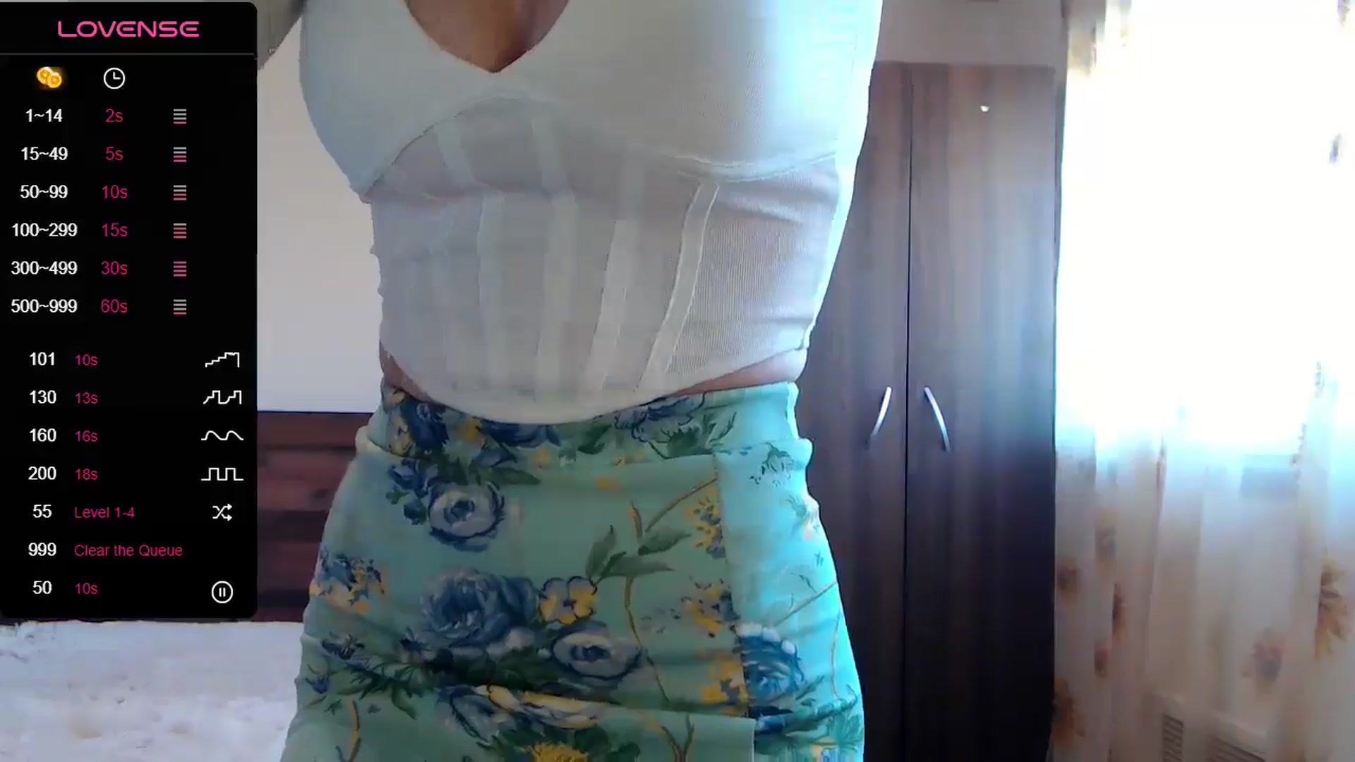 Gallery image thumbnail from Sweet4you_'s myfreecams stream on, 05/27/2024, 07:44 image 14 of 20