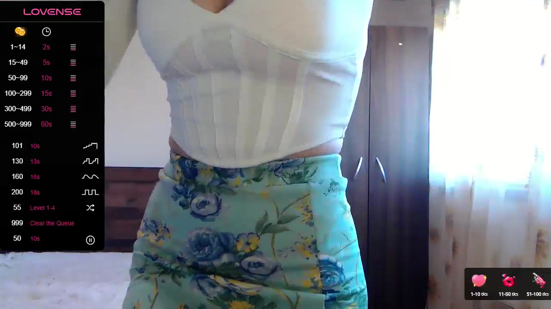 Gallery image thumbnail from Sweet4you_'s myfreecams stream on, 05/27/2024, 07:44 image 15 of 20