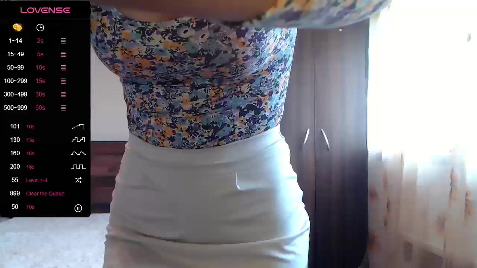 Gallery image thumbnail from Sweet4you_'s myfreecams stream on, 05/28/2024, 07:18 image 15 of 20