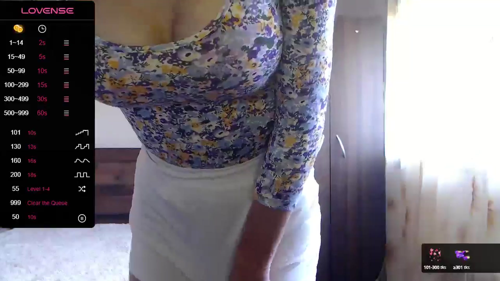 Gallery image thumbnail from Sweet4you_'s myfreecams stream on, 05/28/2024, 07:37 image 17 of 20
