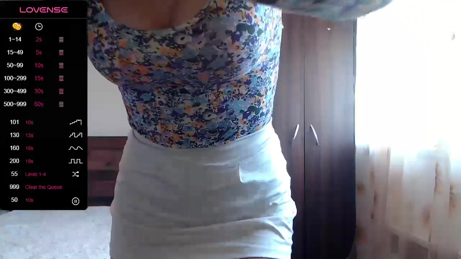 Gallery image thumbnail from Sweet4you_'s myfreecams stream on, 05/28/2024, 07:37 image 15 of 20