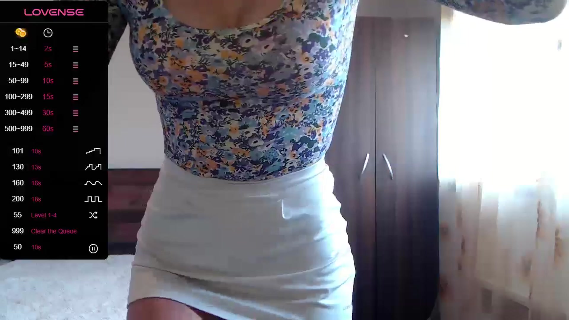 Gallery image thumbnail from Sweet4you_'s myfreecams stream on, 05/28/2024, 07:37 image 12 of 20