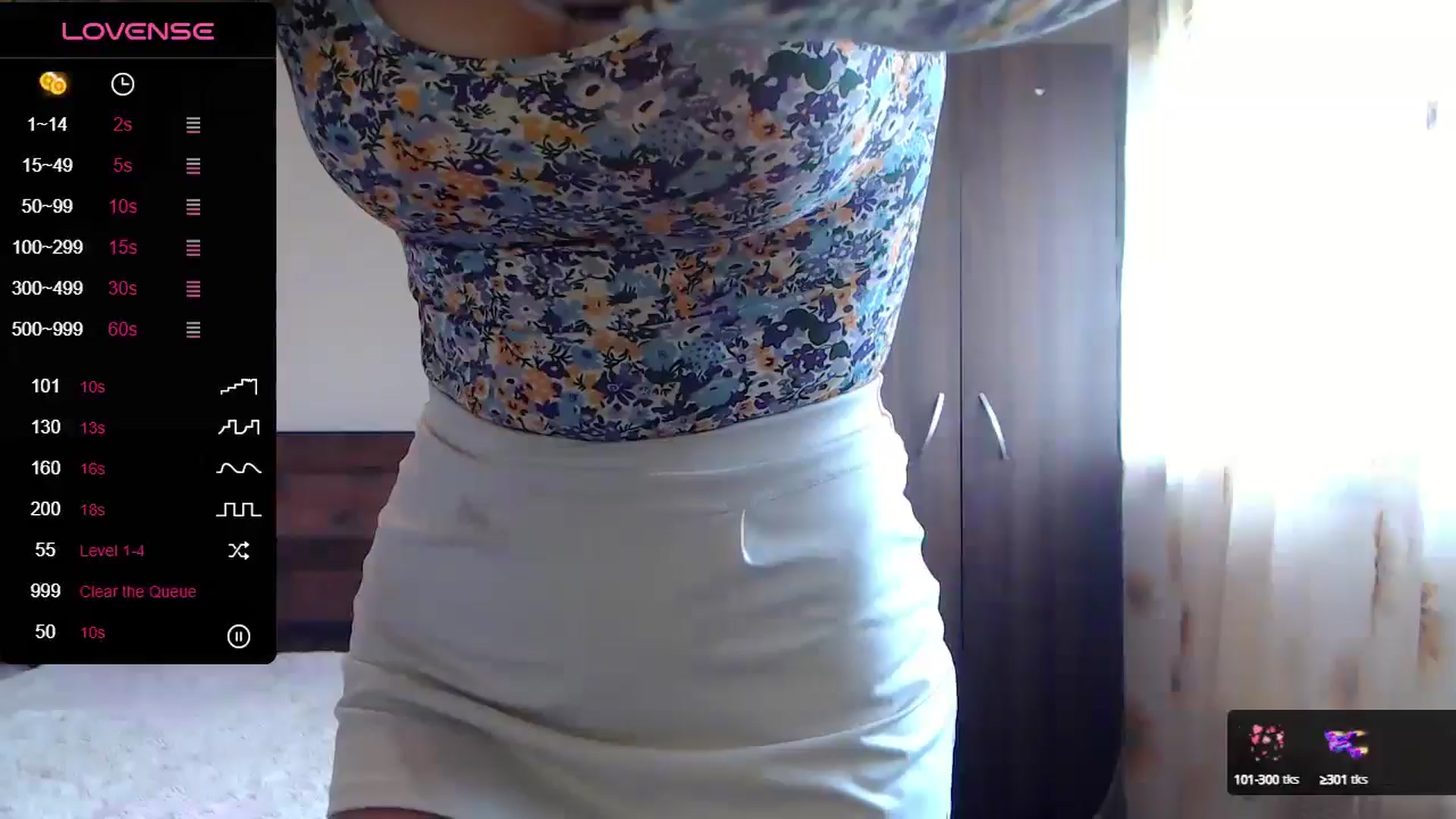 Gallery image thumbnail from Sweet4you_'s myfreecams stream on, 05/28/2024, 07:37 image 7 of 20