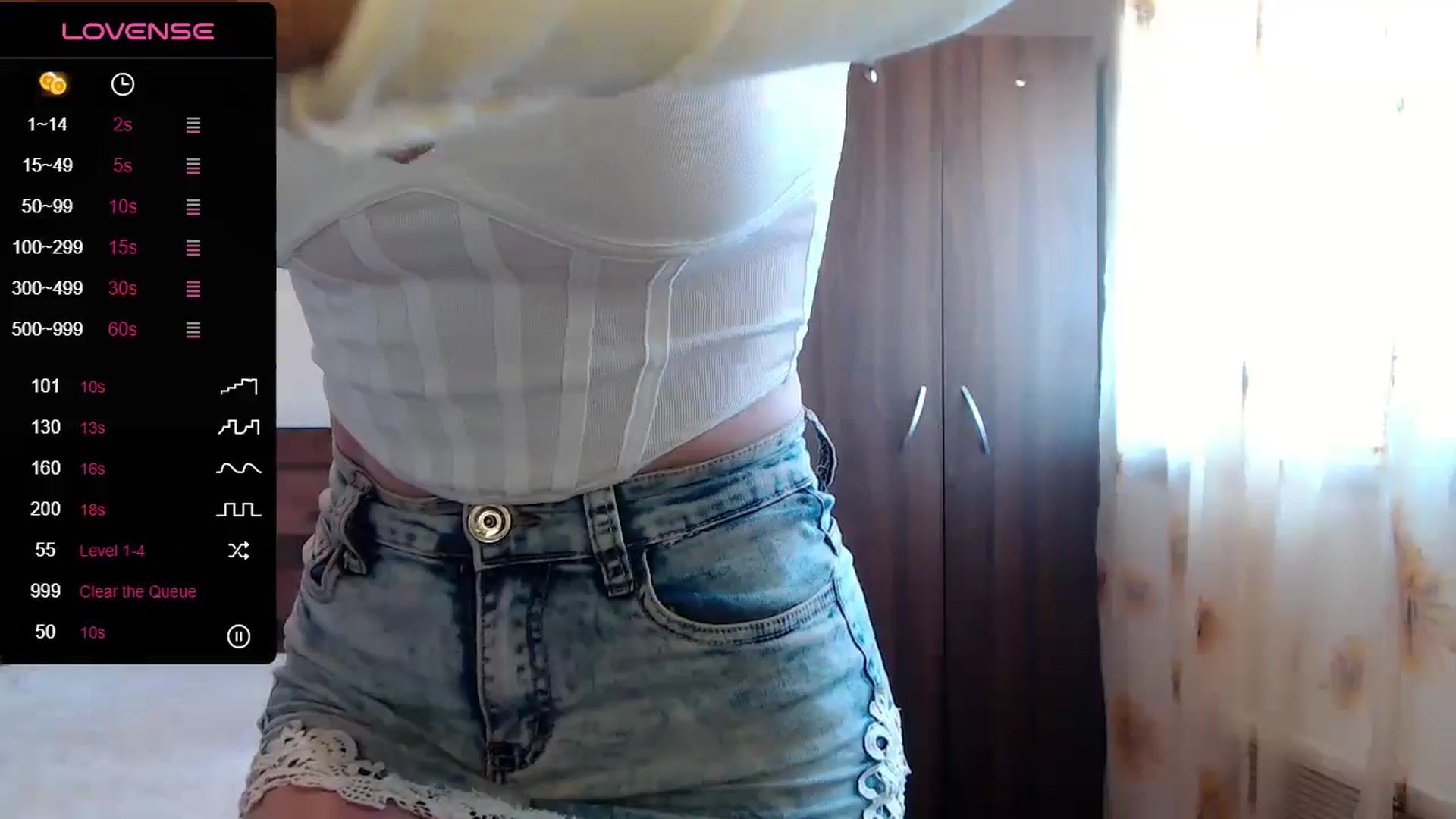 Gallery image thumbnail from Sweet4you_'s myfreecams stream on, 05/31/2024, 07:09 image 15 of 20