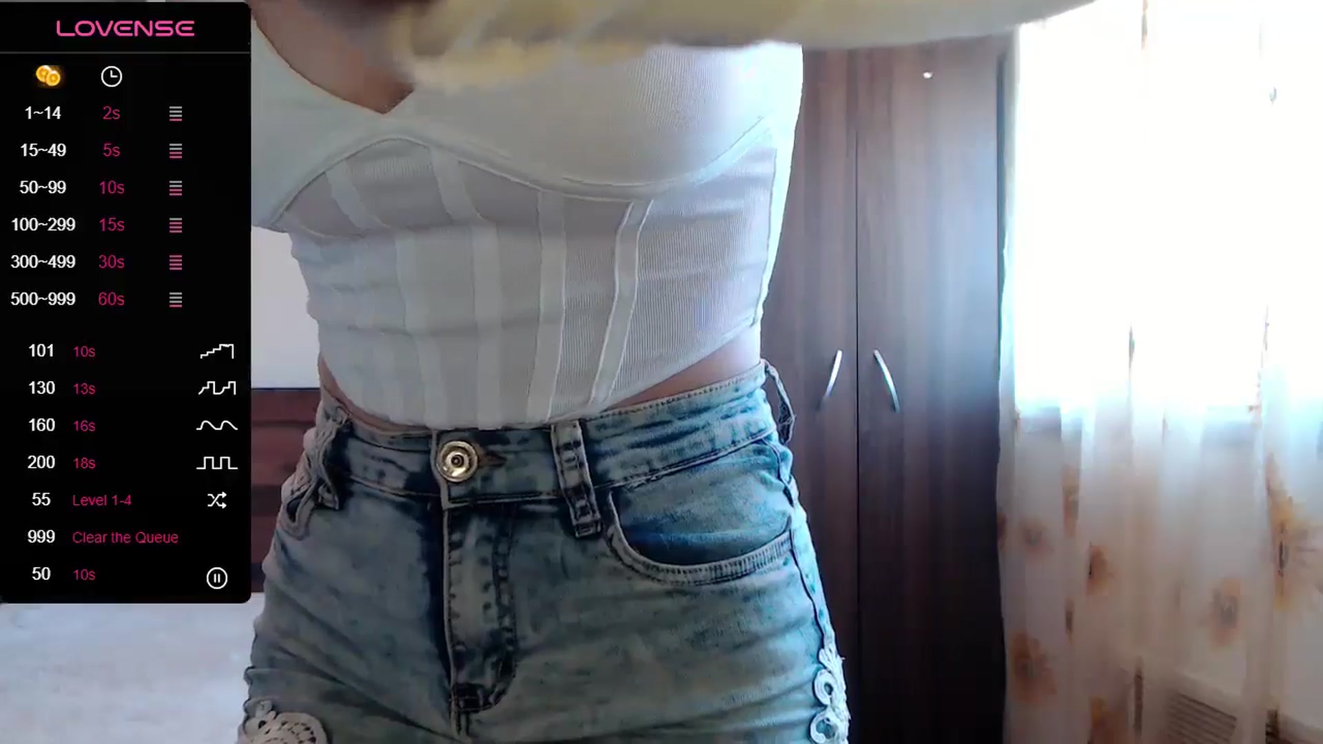 Gallery image thumbnail from Sweet4you_'s myfreecams stream on, 05/31/2024, 07:09 image 5 of 20