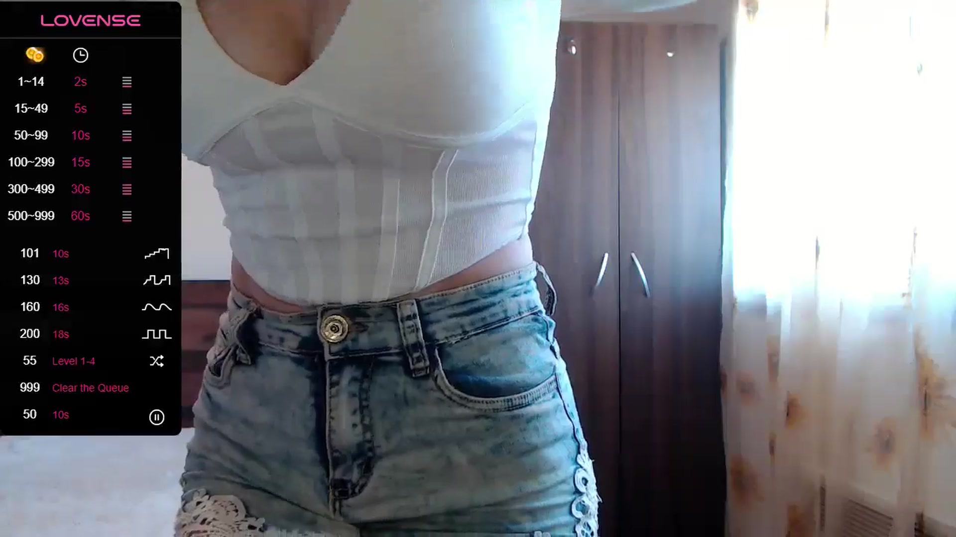 Gallery image thumbnail from Sweet4you_'s myfreecams stream on, 05/31/2024, 07:09 image 12 of 20