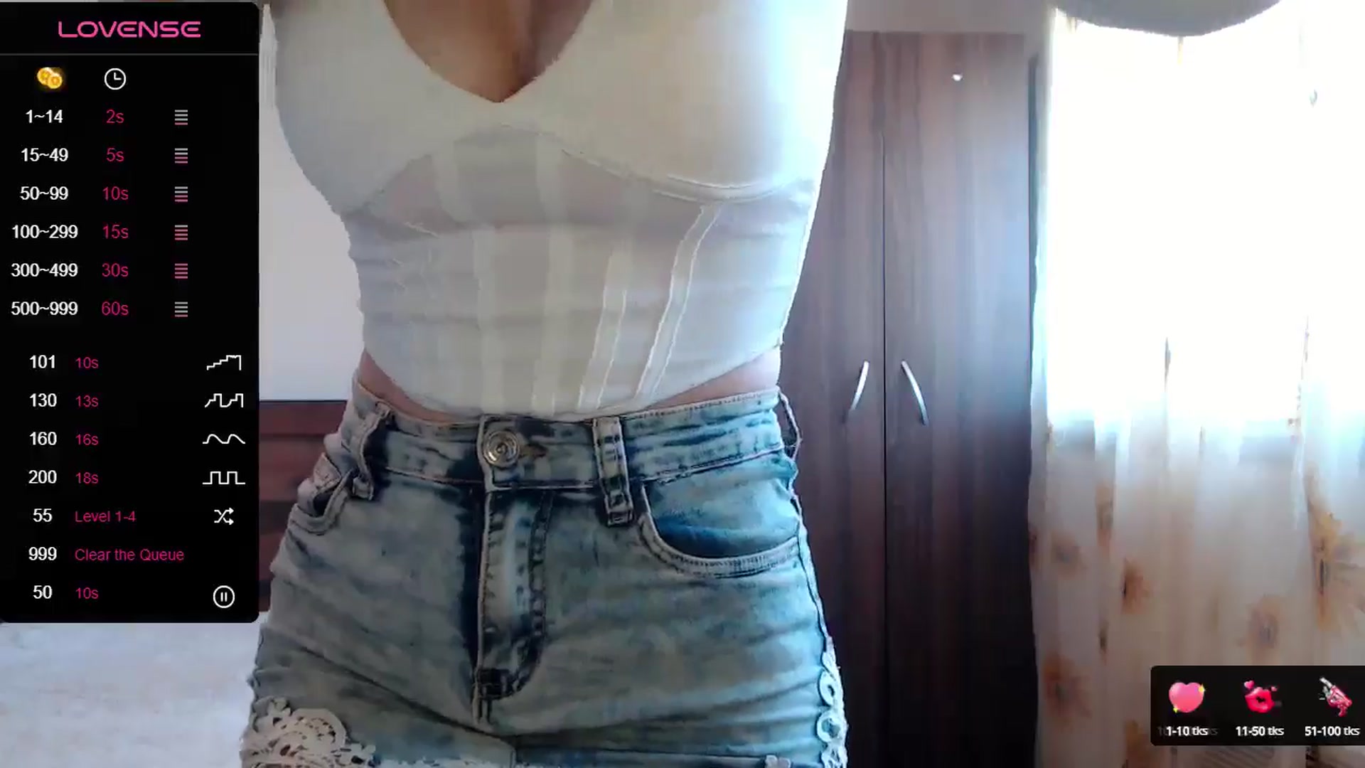 Gallery image thumbnail from Sweet4you_'s myfreecams stream on, 05/31/2024, 07:09 image 4 of 20
