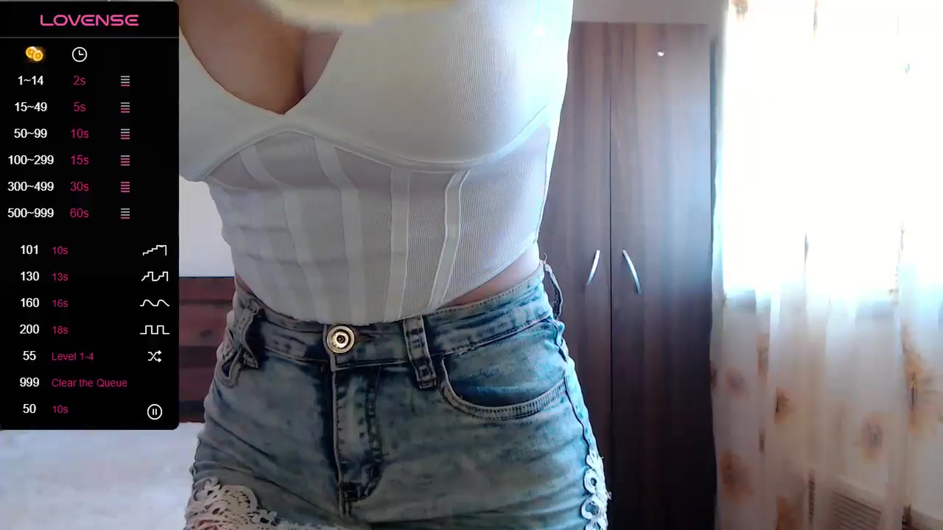 Gallery image thumbnail from Sweet4you_'s myfreecams stream on, 05/31/2024, 07:09 image 19 of 20